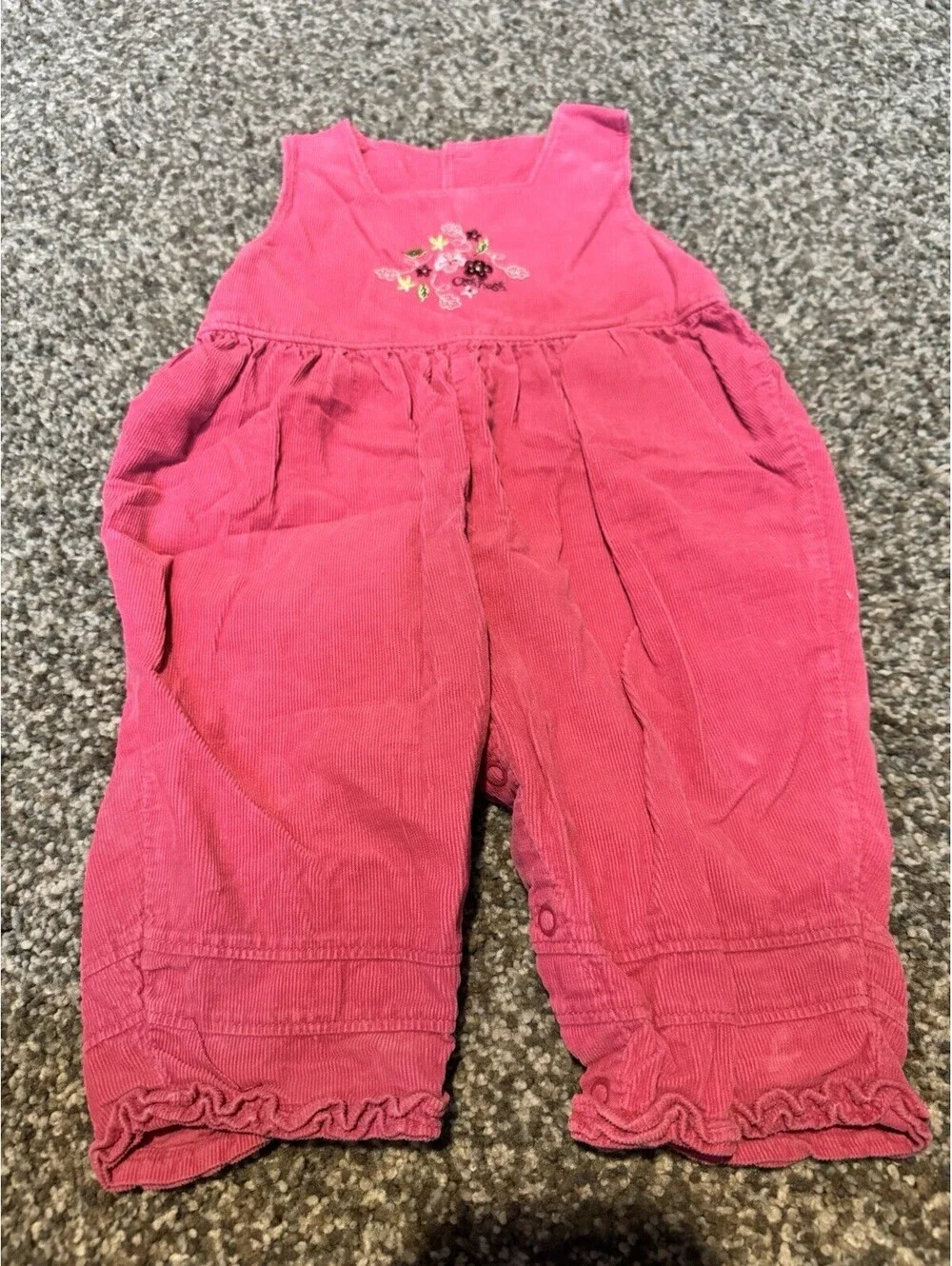 OshKosh Baby Girl Pink Corduroy Floral Embroidered Ruffle Overalls 3-6 Months
